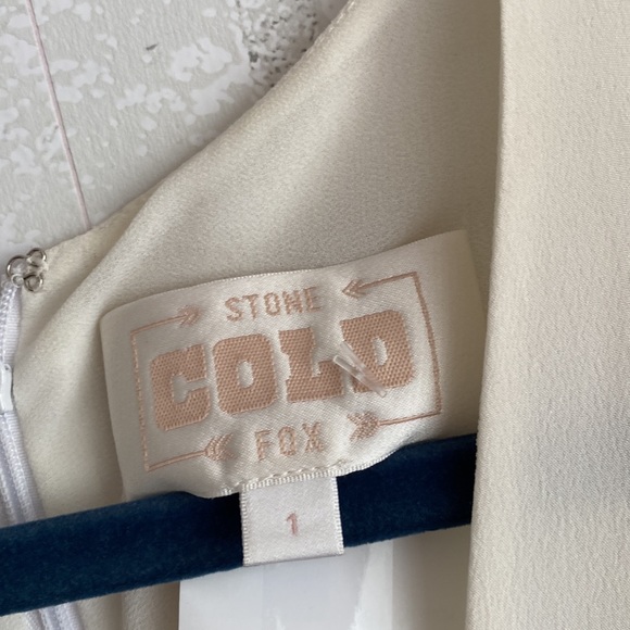 Stone Cold Fox Cream Silky Lace Bohemian Bell Sleeve Dress - Picture 4 of 8